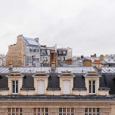 Near Sacre Coeur Apartment